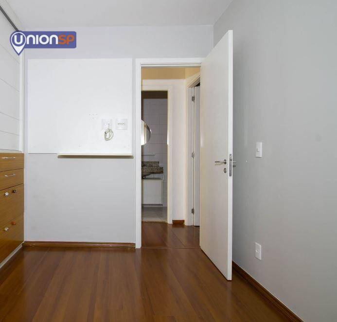 Apartamento à venda com 4 quartos, 127m² - Foto 10