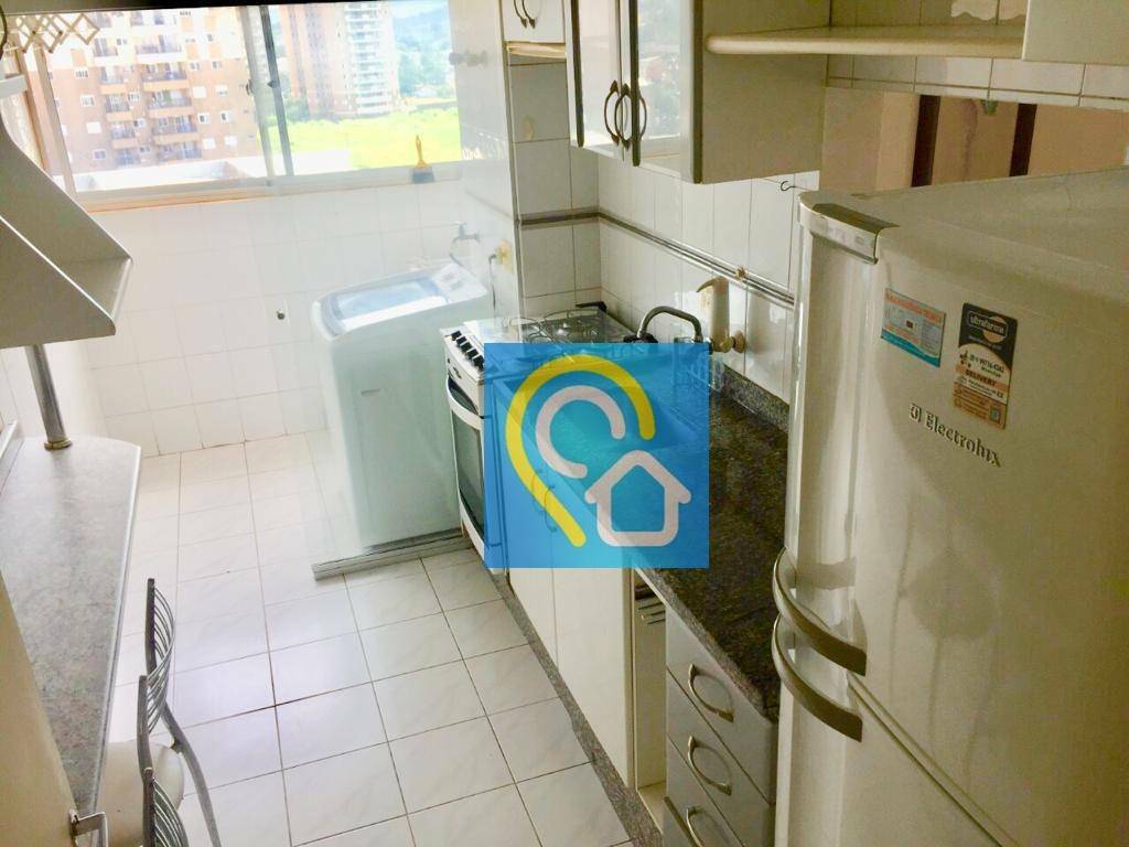 Apartamento à venda com 2 quartos, 65m² - Foto 4