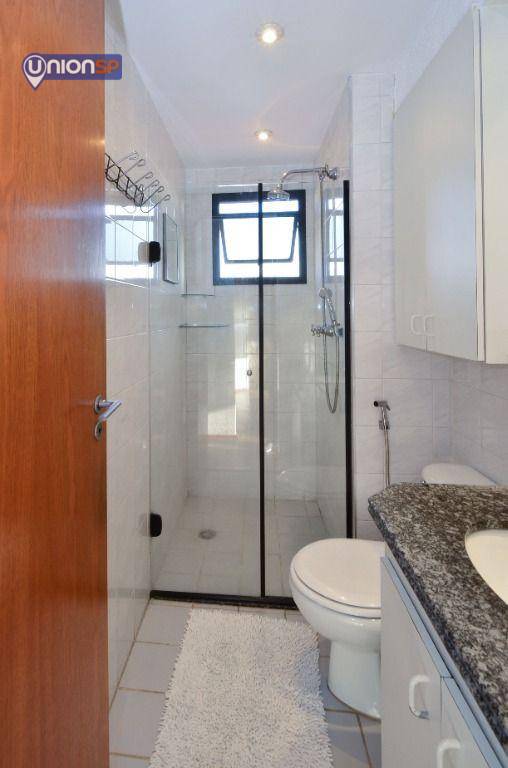 Apartamento à venda com 3 quartos, 93m² - Foto 17