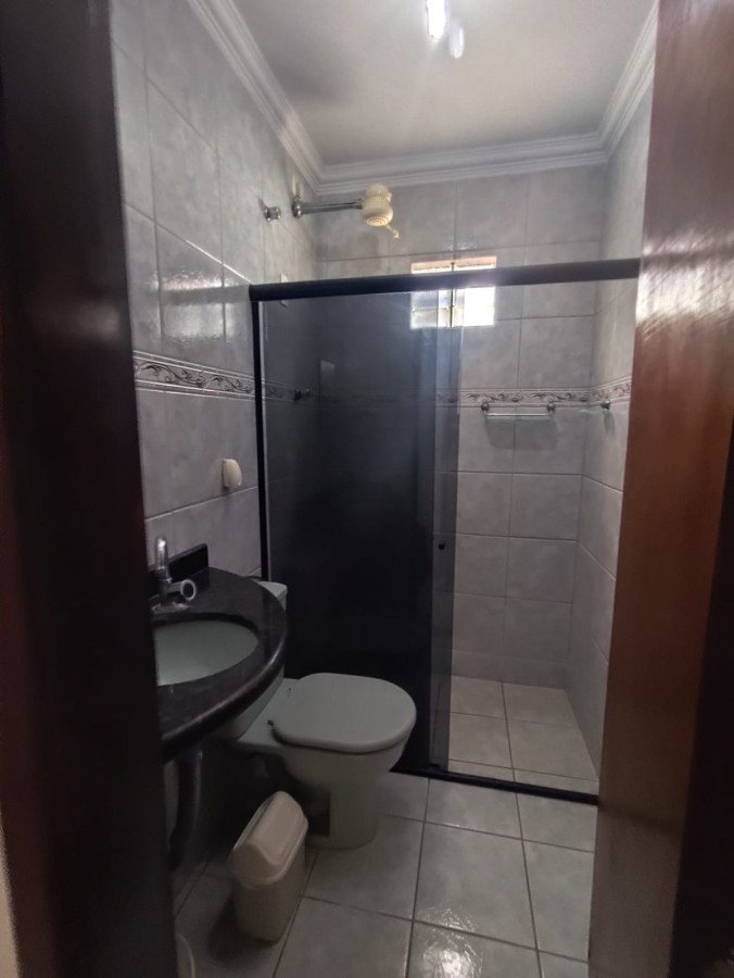 Casa à venda com 5 quartos, 200m² - Foto 26