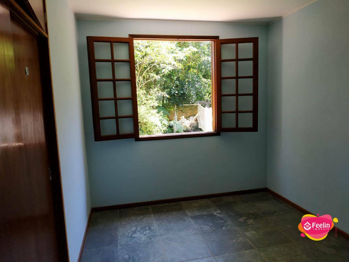 Casa à venda com 3 quartos, 120m² - Foto 8