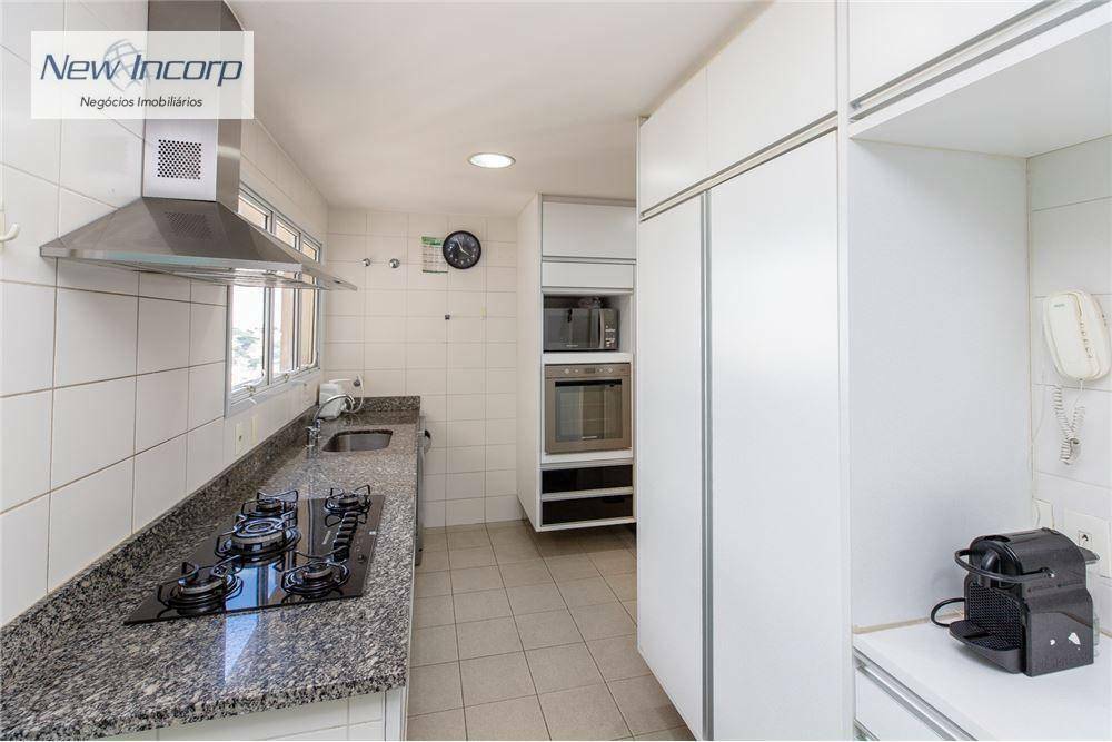 Apartamento à venda com 3 quartos, 154m² - Foto 21