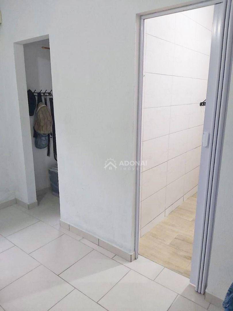 Casa à venda com 2 quartos, 140m² - Foto 20