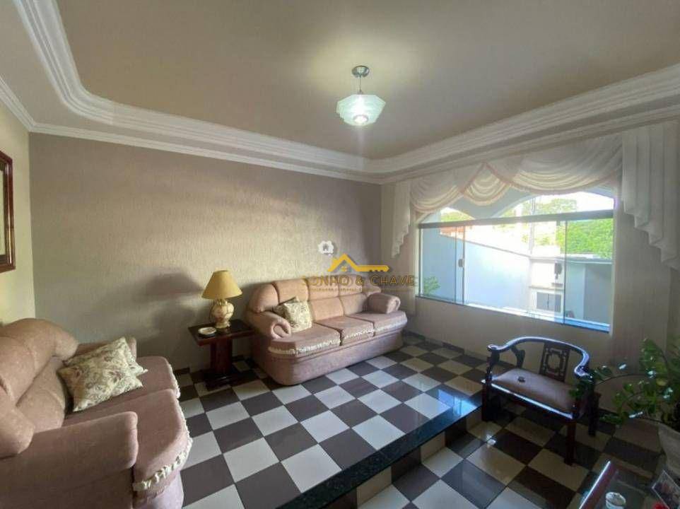 Casa à venda e aluguel com 3 quartos, 176m² - Foto 5