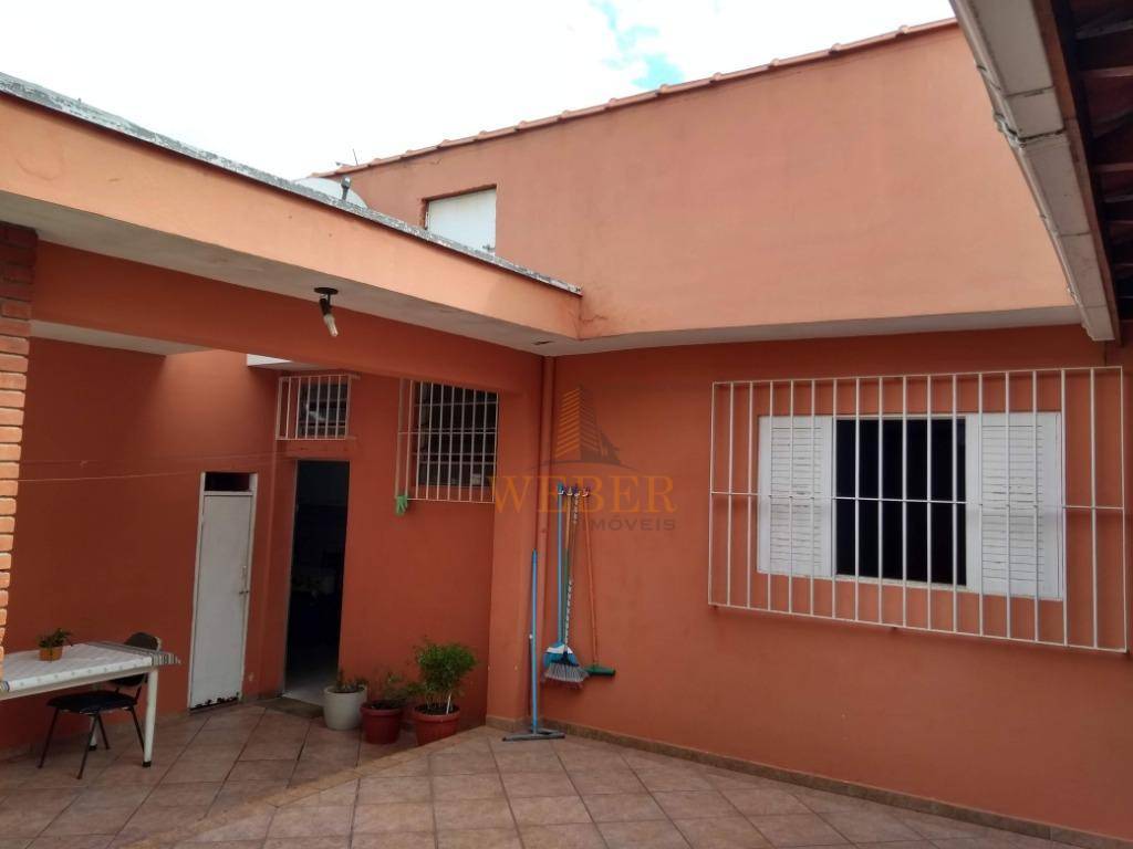 Casa à venda com 3 quartos, 300m² - Foto 44