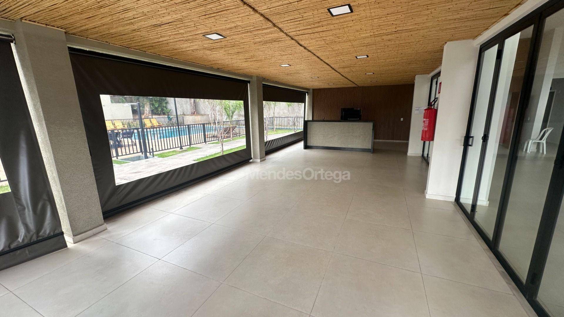 Apartamento à venda com 2 quartos, 70m² - Foto 33