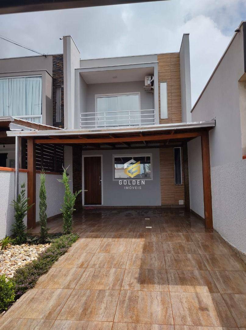 Sobrado à venda com 2 quartos, 110m² - Foto 1