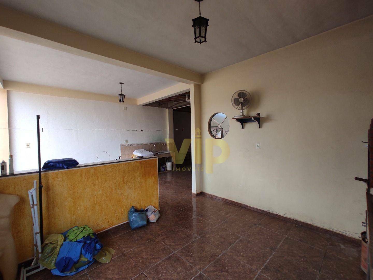 Casa à venda com 3 quartos, 200m² - Foto 20