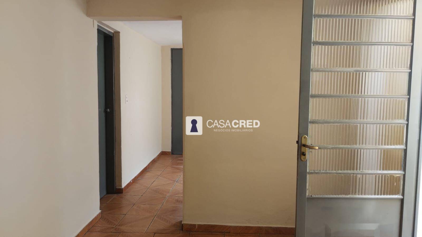 Casa para alugar com 2 quartos, 60m² - Foto 1