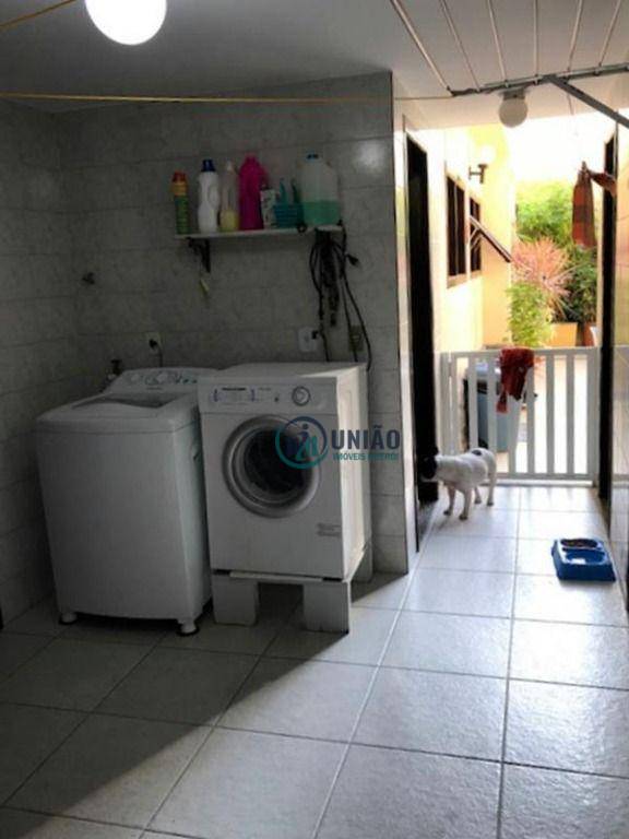 Casa de Condomínio à venda com 3 quartos, 263m² - Foto 10