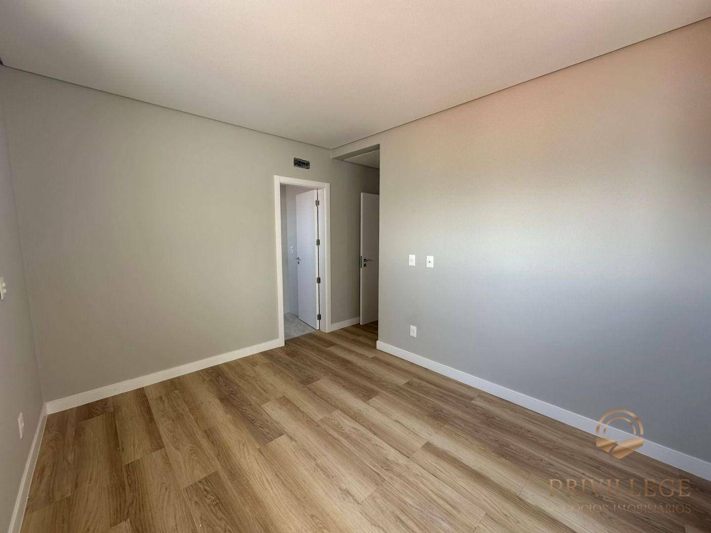 Apartamento à venda com 3 quartos, 87m² - Foto 10