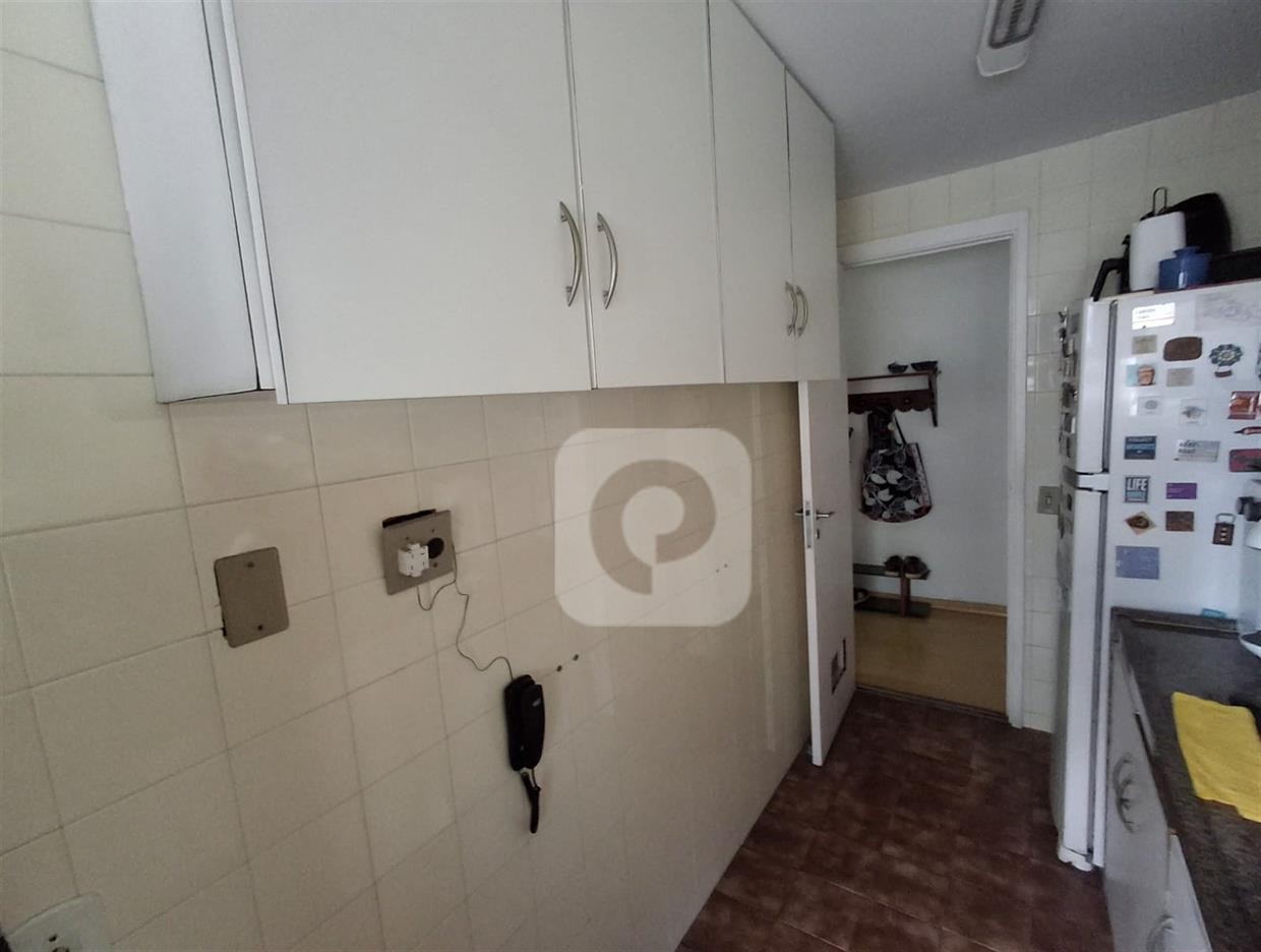 Apartamento à venda com 1 quarto, 55m² - Foto 13
