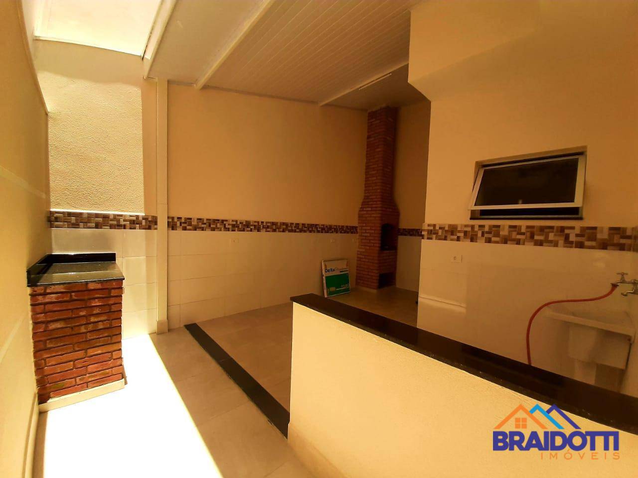 Casa à venda com 2 quartos, 130m² - Foto 13