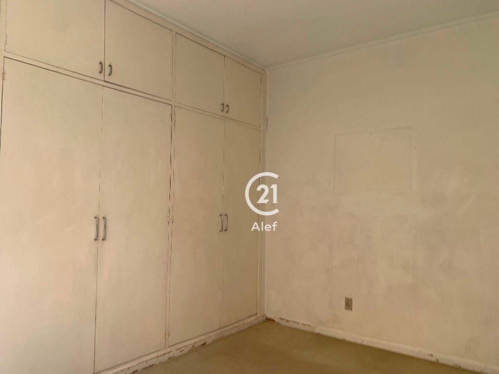 Apartamento à venda com 3 quartos, 245m² - Foto 34