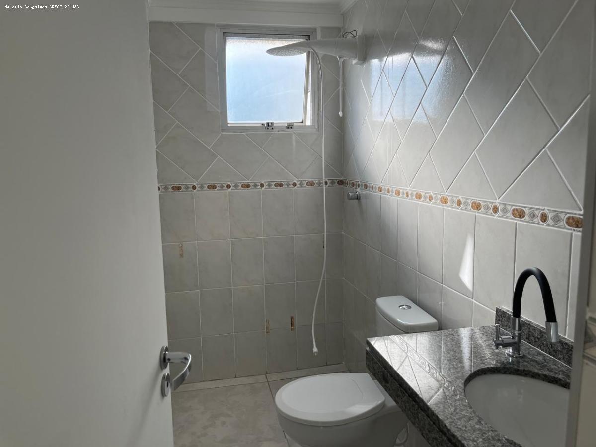 Apartamento à venda com 3 quartos, 80m² - Foto 12