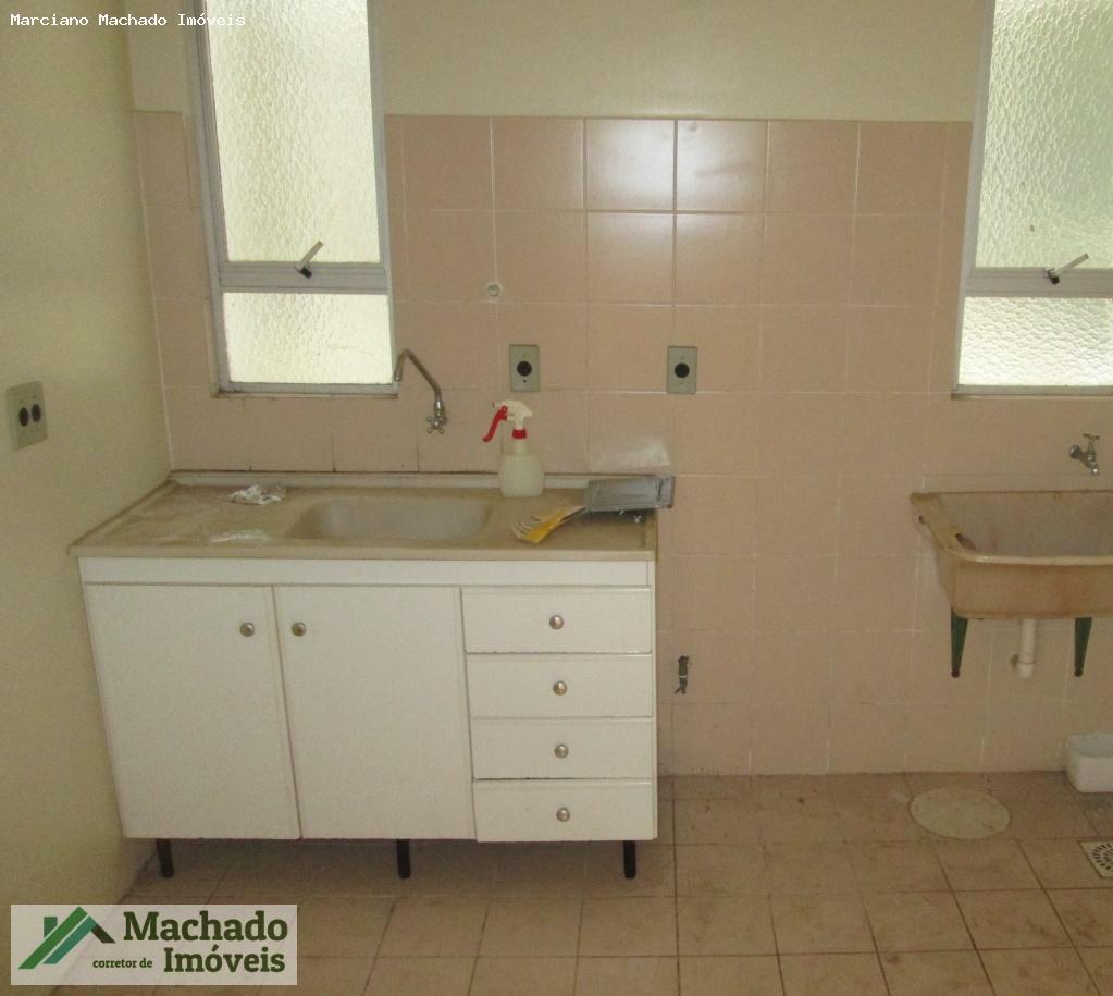 Apartamento à venda com 1 quarto, 40m² - Foto 4