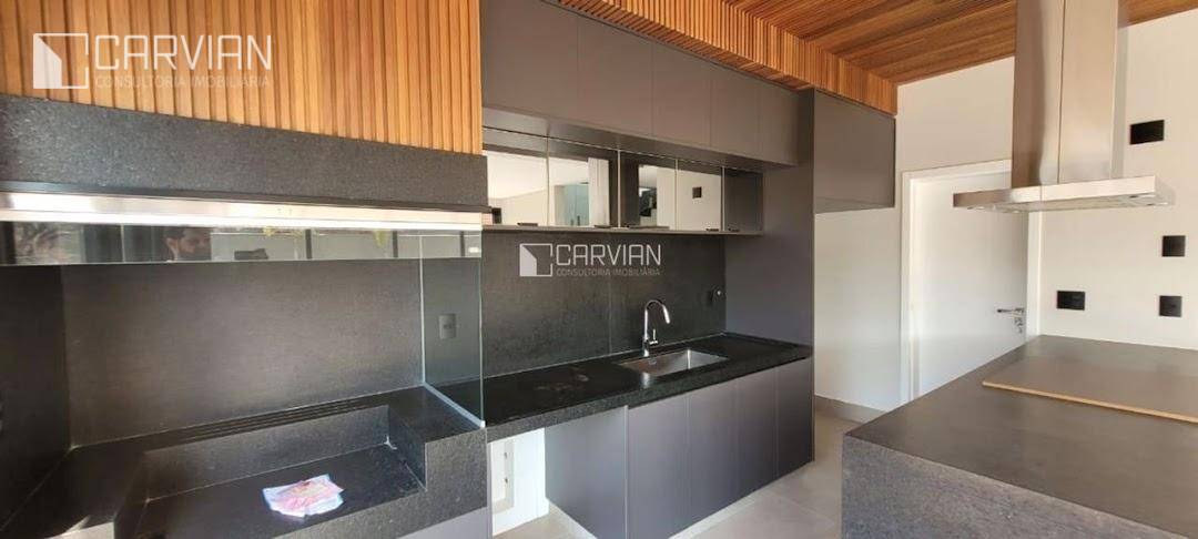 Casa de Condomínio à venda com 3 quartos, 318m² - Foto 4