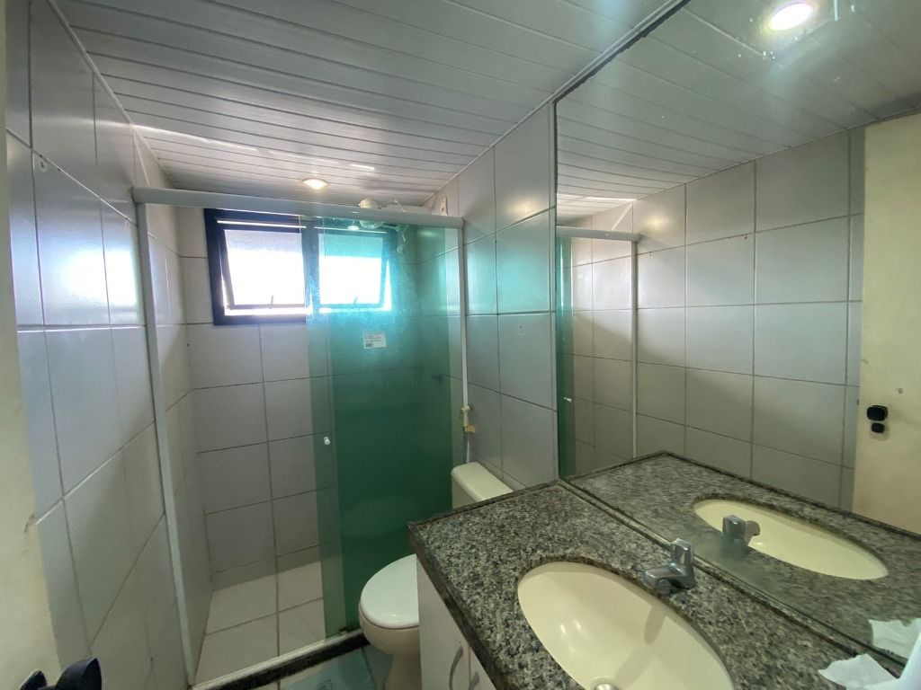 Apartamento à venda com 2 quartos, 78m² - Foto 13