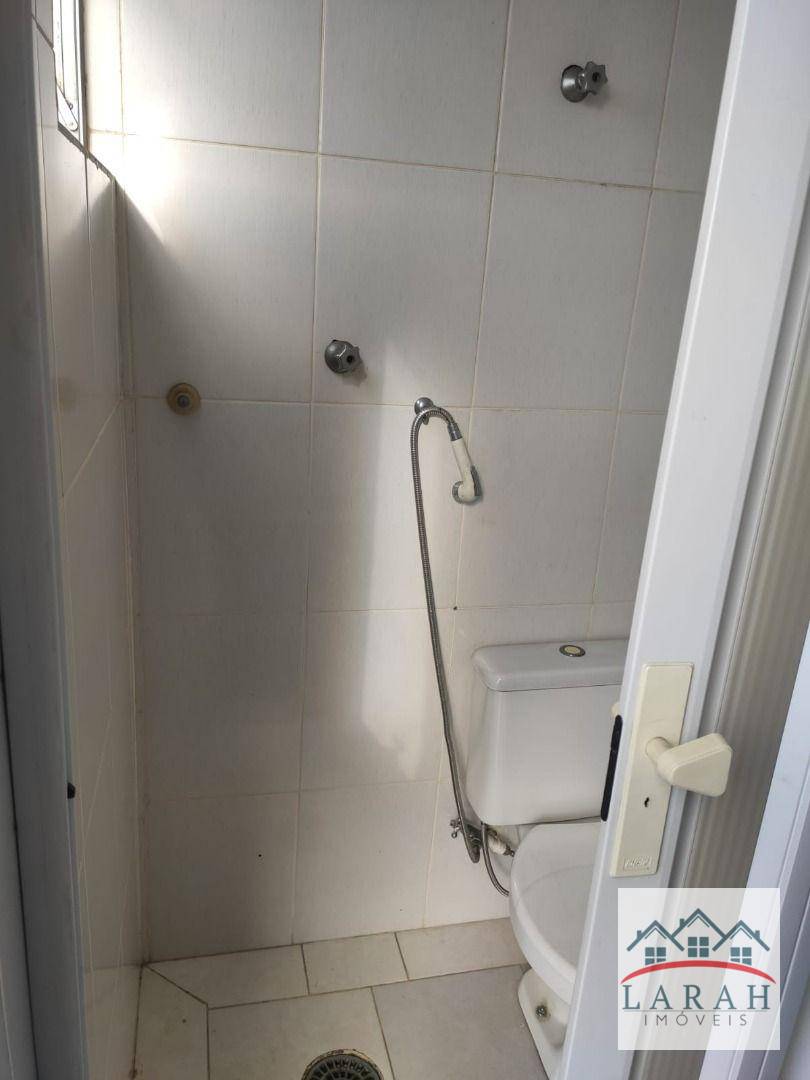 Apartamento à venda com 2 quartos, 67m² - Foto 13