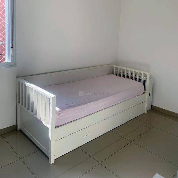 Apartamento à venda com 2 quartos, 79m² - Foto 11