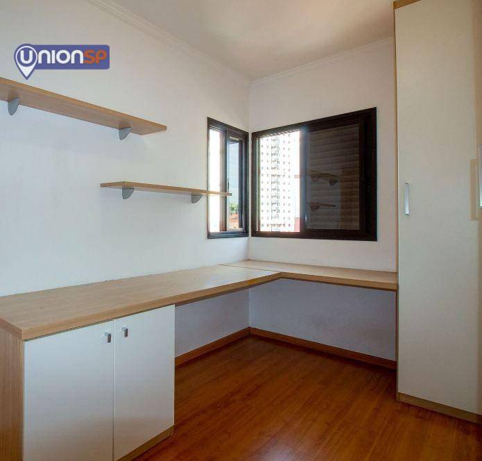 Apartamento à venda com 2 quartos, 68m² - Foto 11