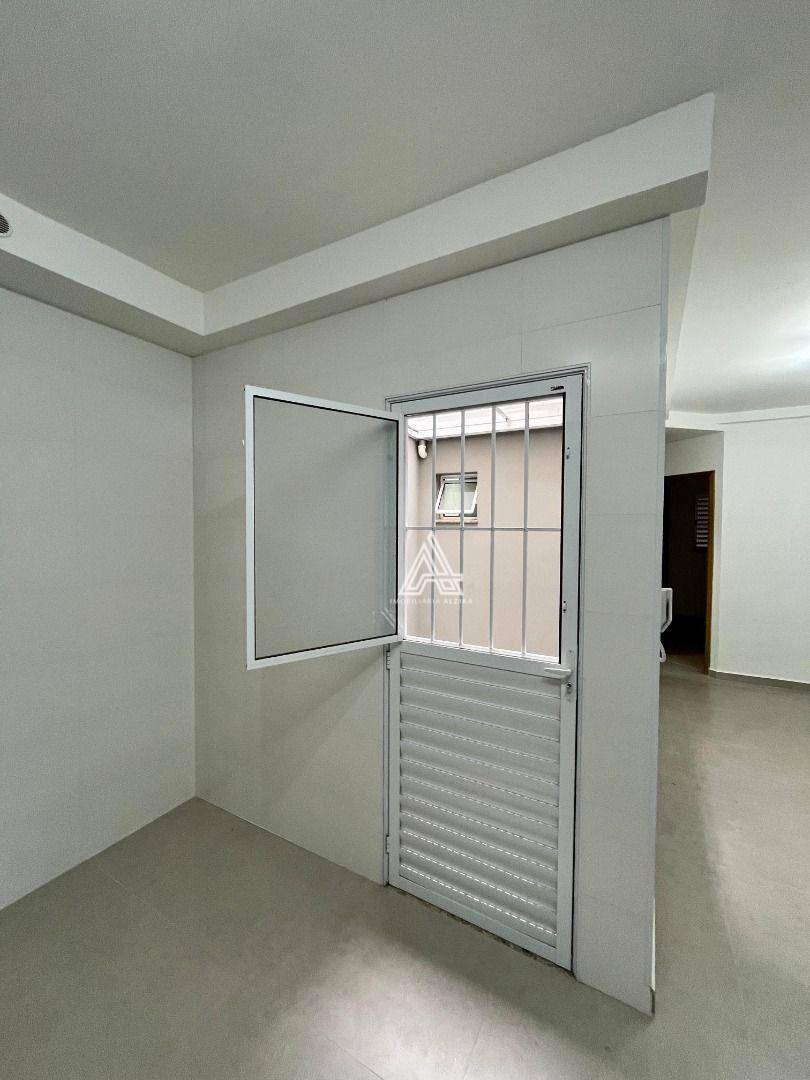 Apartamento para alugar com 2 quartos, 45m² - Foto 16