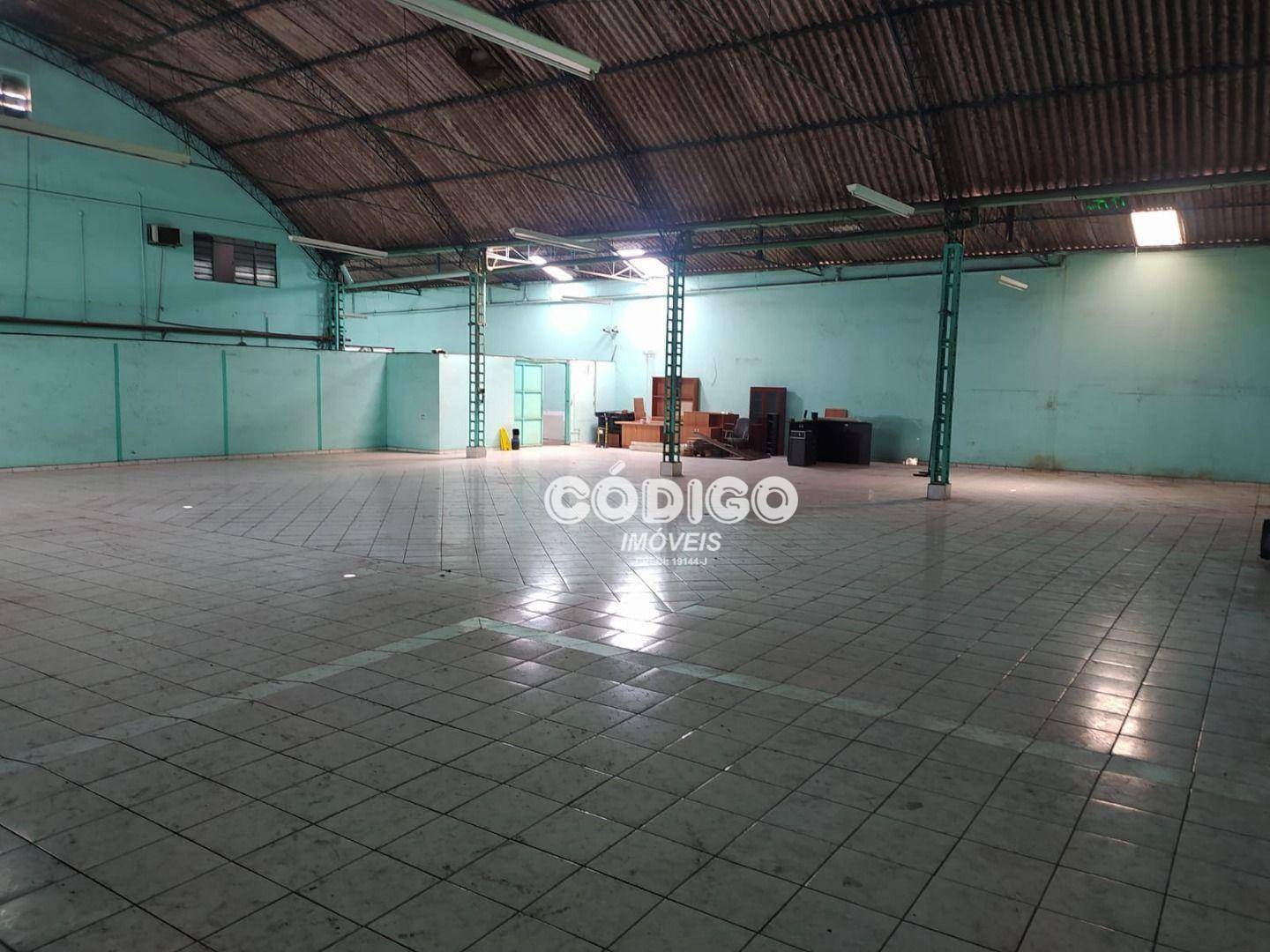 Depósito-Galpão-Armazém para alugar, 1100m² - Foto 15