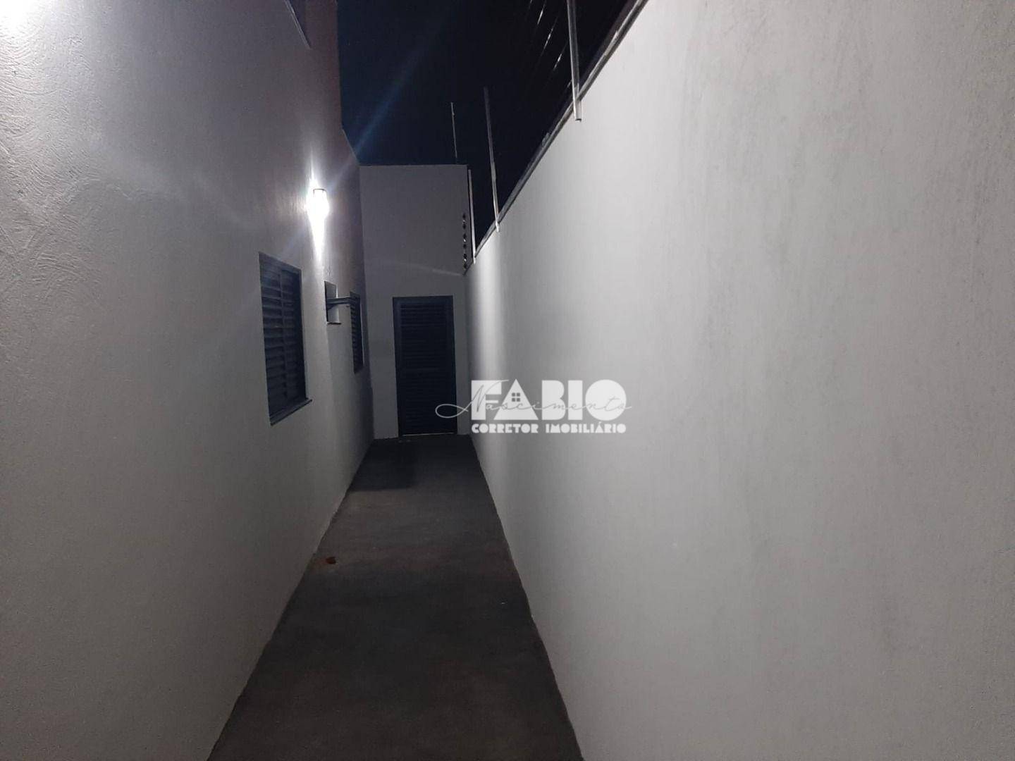 Casa à venda com 2 quartos, 101m² - Foto 5