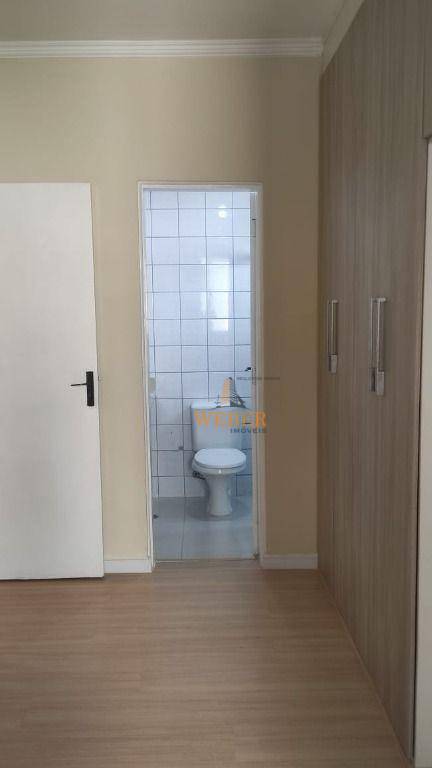 Apartamento à venda com 2 quartos, 68m² - Foto 3