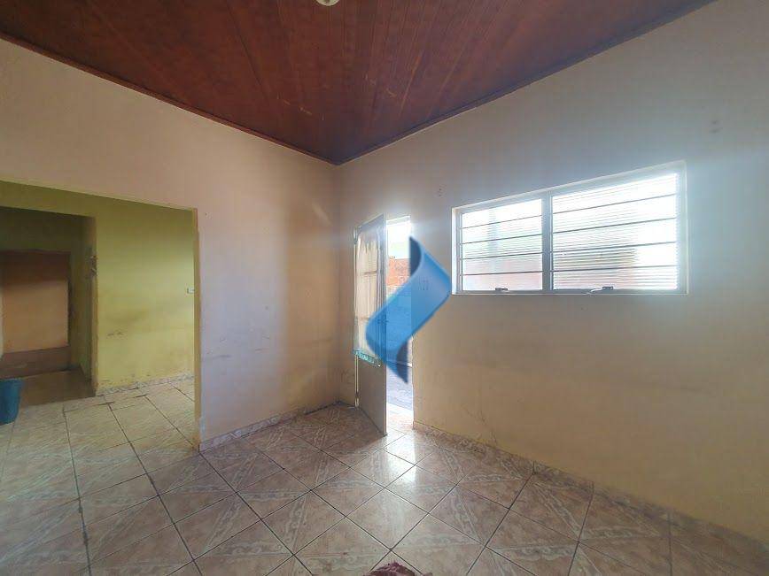 Casa à venda com 2 quartos, 106m² - Foto 6