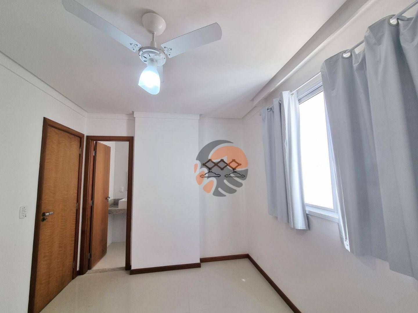 Apartamento para alugar com 4 quartos, 130m² - Foto 10