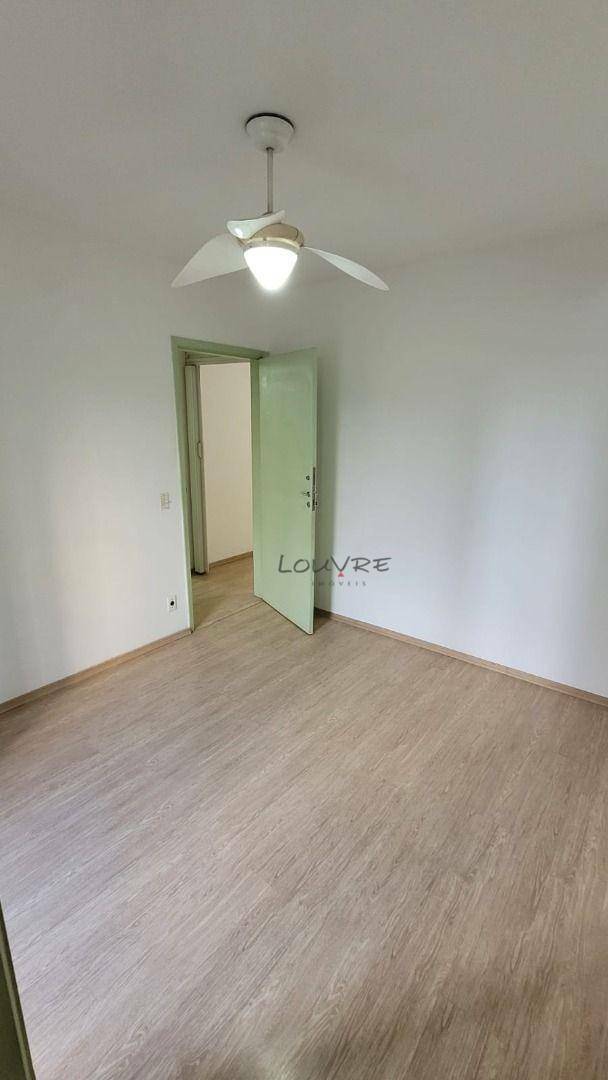 Apartamento à venda com 2 quartos, 72m² - Foto 5