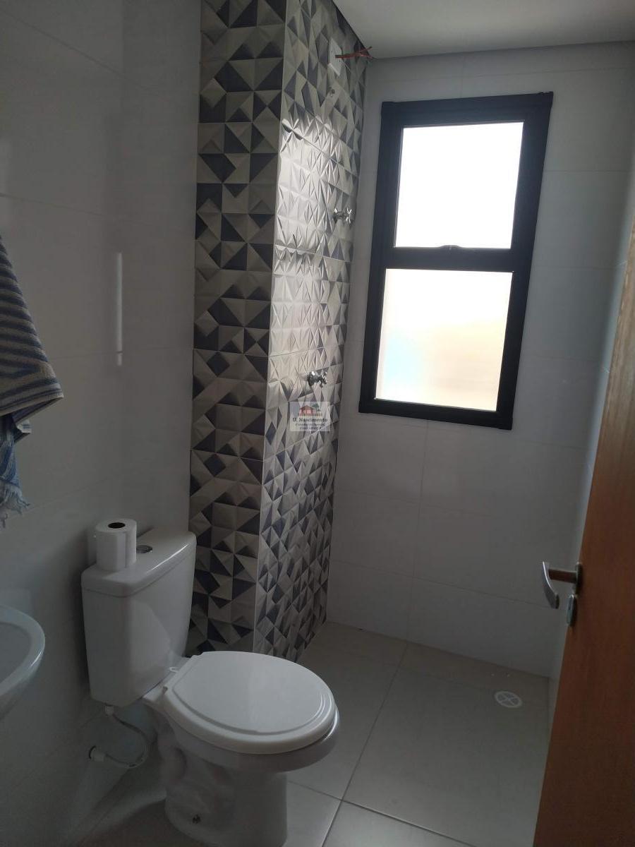 Apartamento à venda com 2 quartos, 39m² - Foto 12