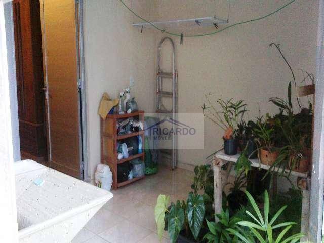 Sobrado à venda com 3 quartos, 225m² - Foto 13