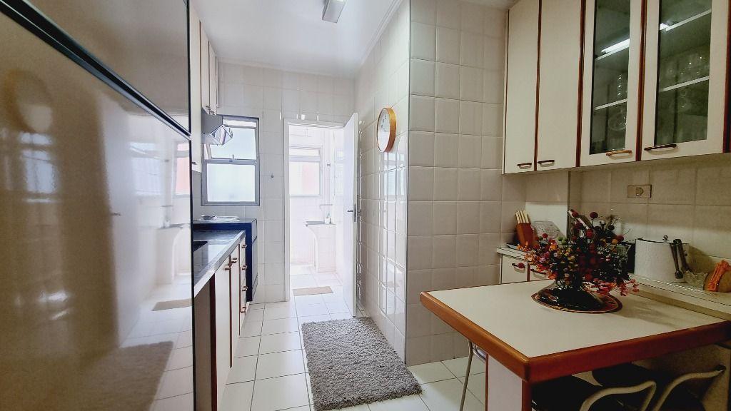 Apartamento à venda com 2 quartos, 102m² - Foto 14