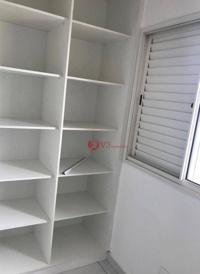 Apartamento à venda com 2 quartos, 70m² - Foto 7