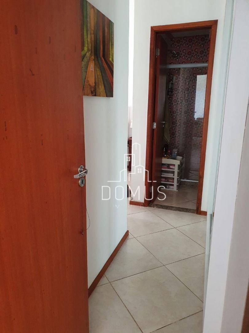 Apartamento à venda com 2 quartos, 79m² - Foto 6