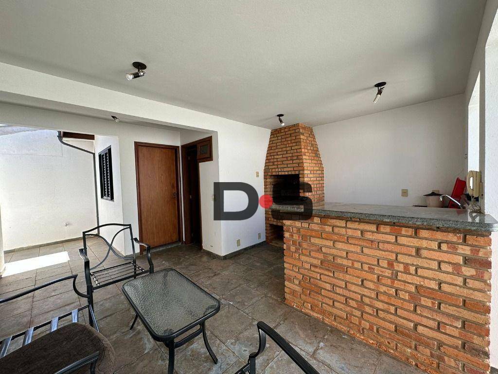 Casa à venda com 3 quartos, 233m² - Foto 19