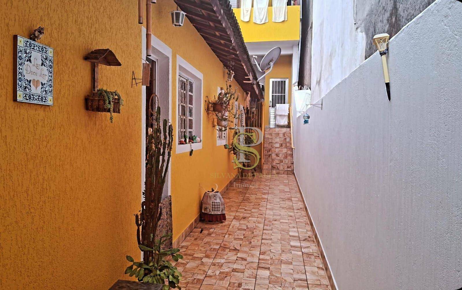 Casa à venda com 3 quartos, 150m² - Foto 11