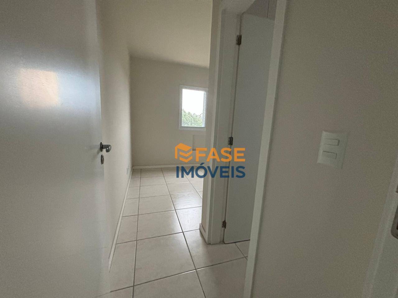 Apartamento à venda com 3 quartos, 74m² - Foto 12