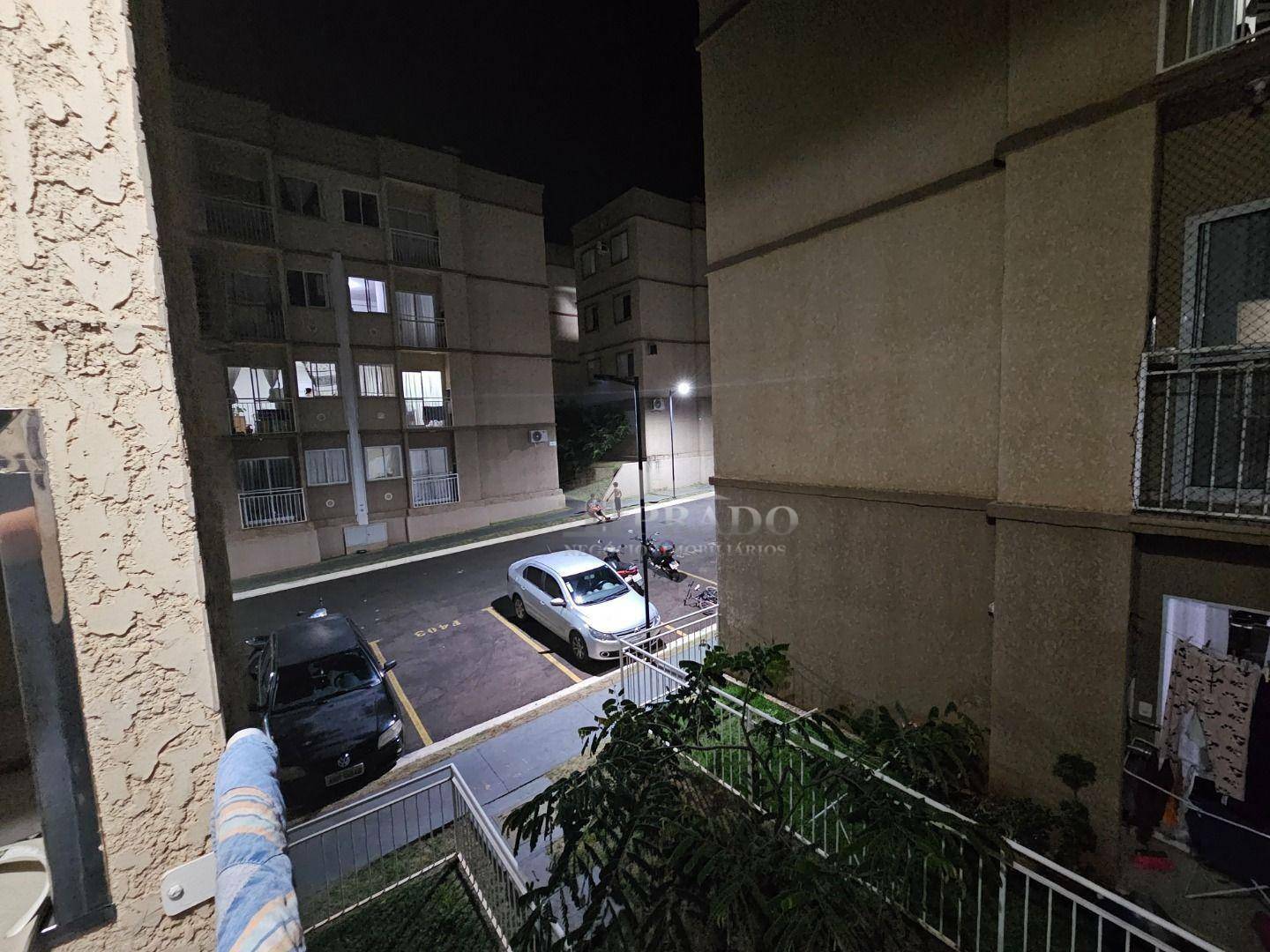 Apartamento à venda com 2 quartos, 45m² - Foto 11