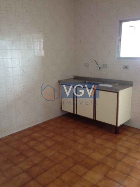 Apartamento à venda com 2 quartos, 70m² - Foto 6