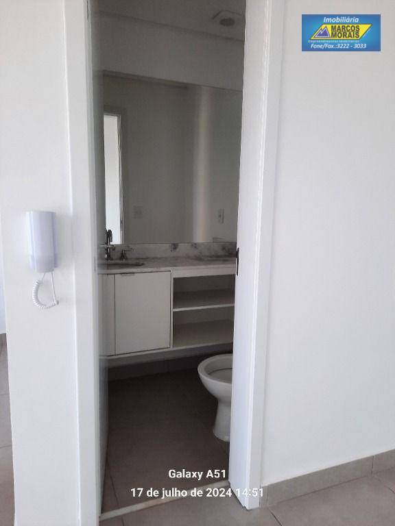 Apartamento para alugar com 3 quartos, 125m² - Foto 6