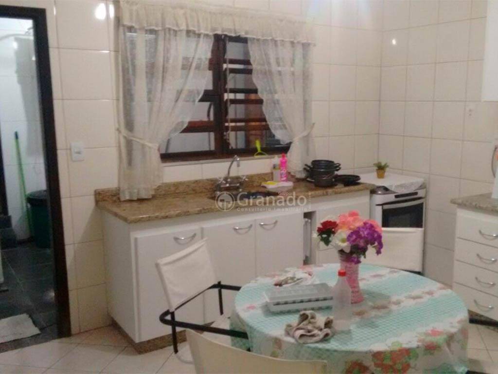 Sobrado à venda com 2 quartos, 135m² - Foto 8