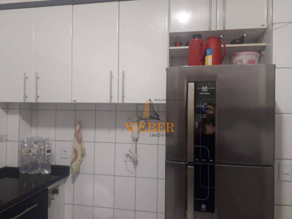 Sobrado à venda com 3 quartos, 120m² - Foto 4