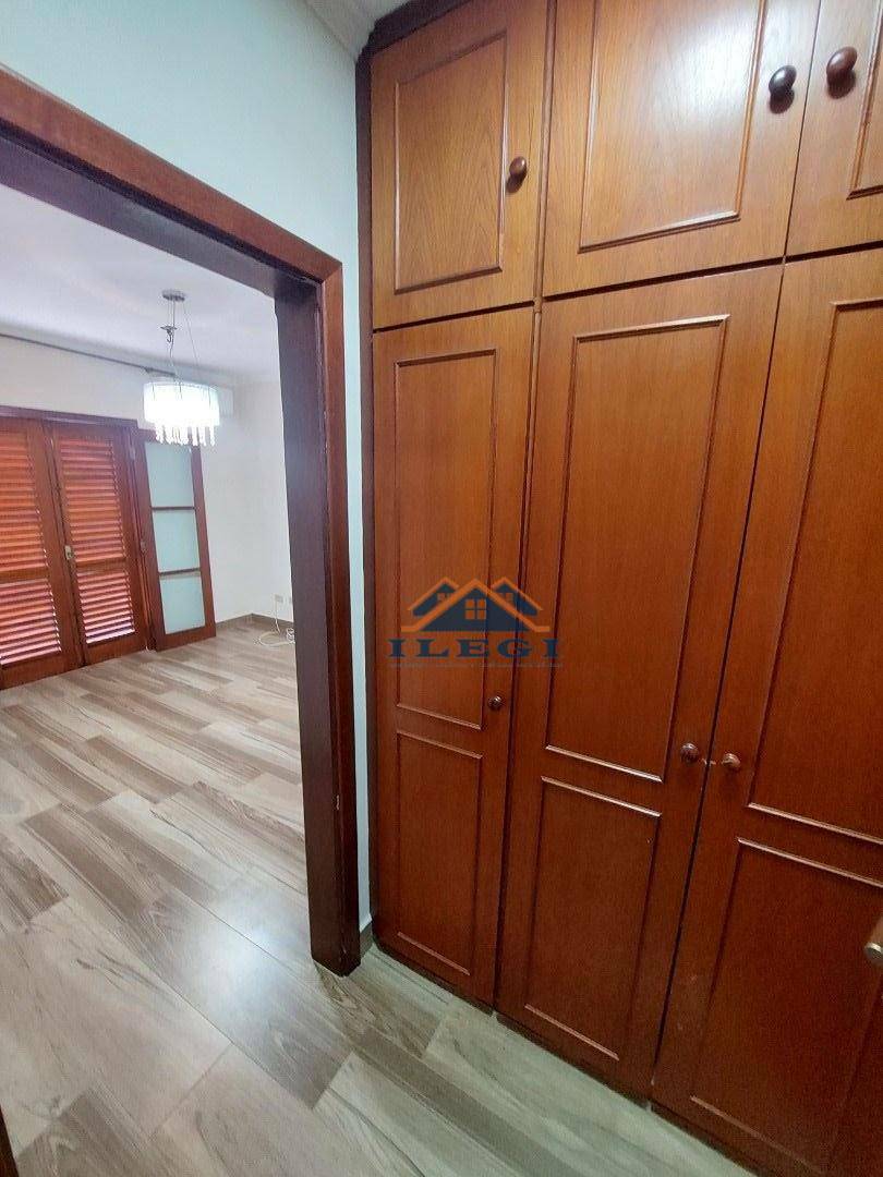 Casa para alugar com 5 quartos, 427m² - Foto 31