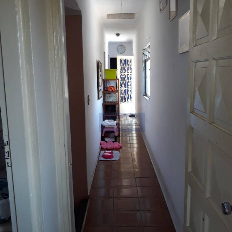 Sobrado à venda com 3 quartos, 232m² - Foto 11