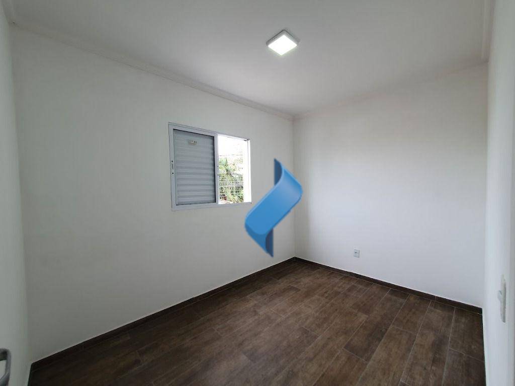 Apartamento para alugar com 2 quartos, 69m² - Foto 15