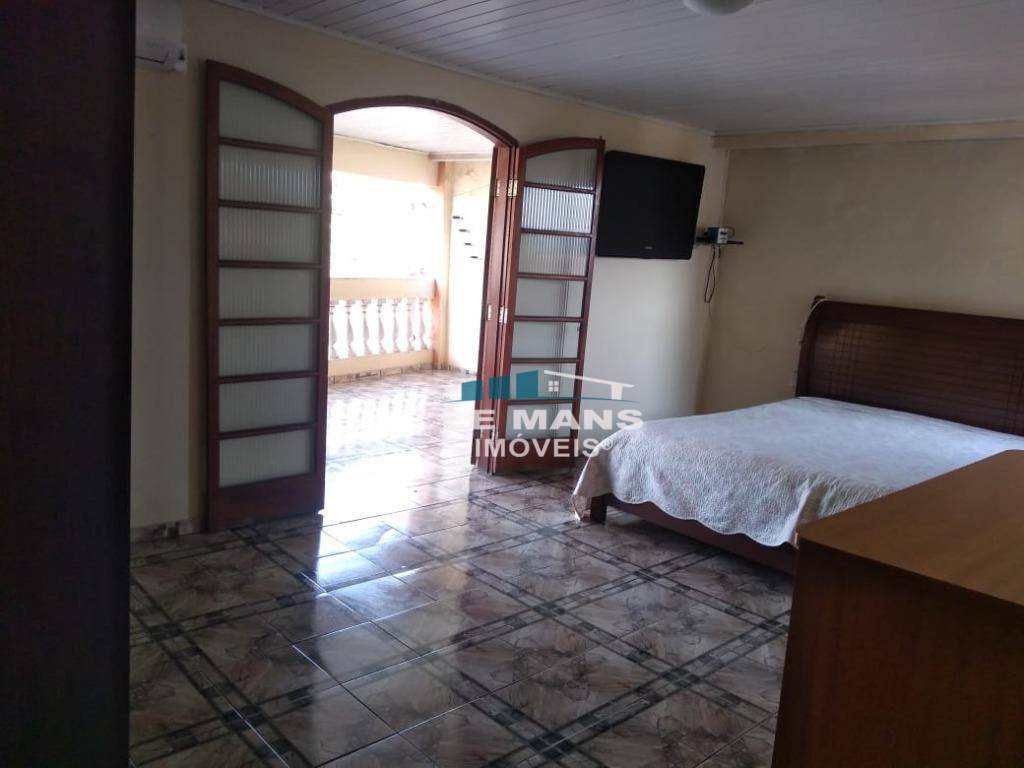 Casa à venda com 3 quartos, 188m² - Foto 14