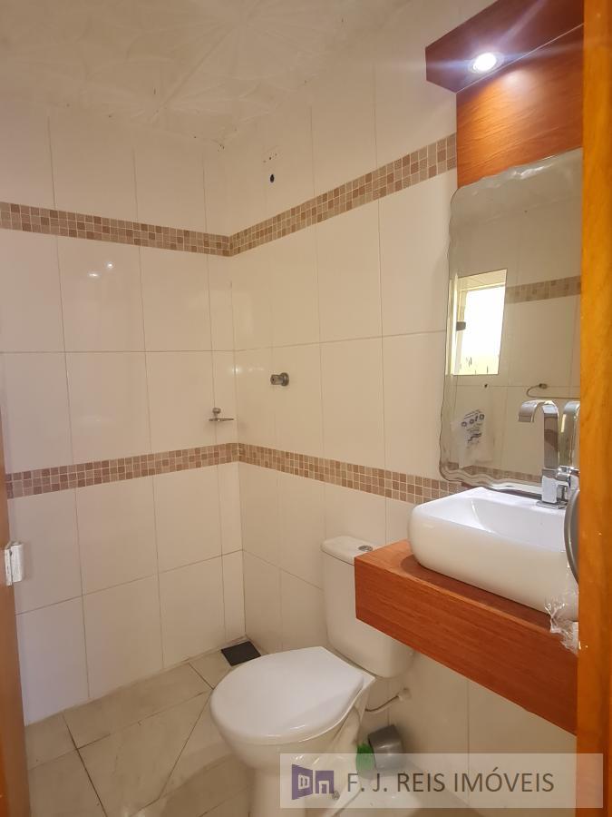 Casa à venda com 4 quartos, 550m² - Foto 25